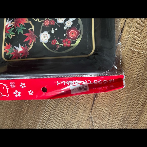 HELLO KITTY-Imported (NWT) Large Japanese Design Tray - Picture 5 of 11